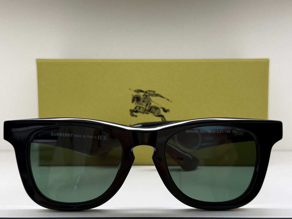 BURBERRY EYEWEAR SUNGLASS