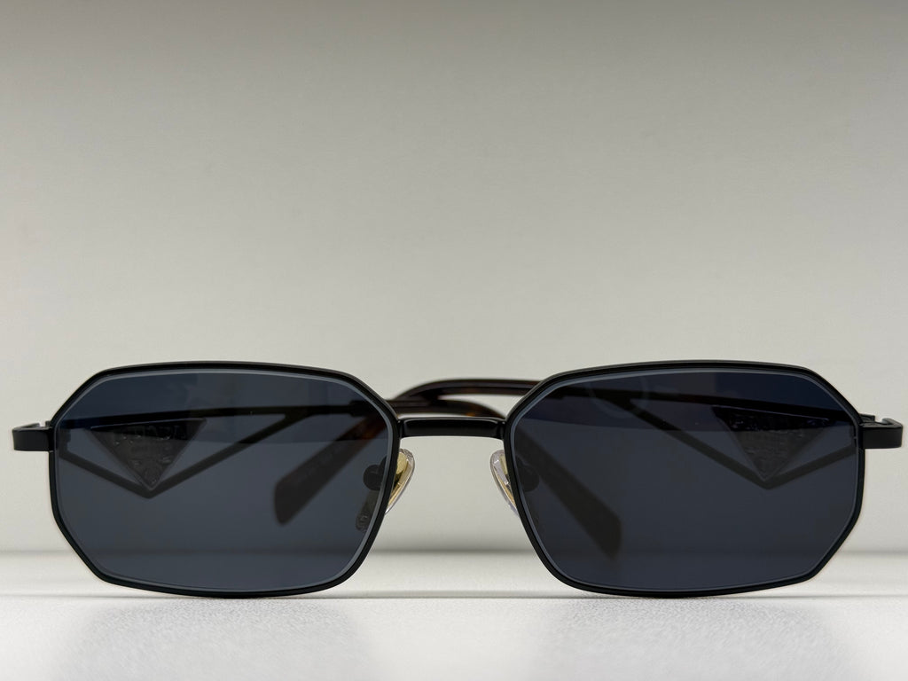 PRADA EYEWEAR SUNGLASS